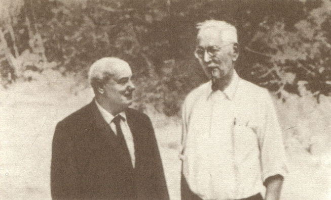 Встреча Н. П. Дубинина с А. Стертевантом - одним из основателей хромосомной теории наследственности. США, Вудсхол, 1967 год